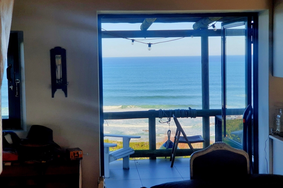 3 Bedroom Property for Sale in Fynbosstrand Western Cape